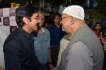 Prosenjit Chatterjee with Kabir Suman at Mirchi Music Awards Bangla